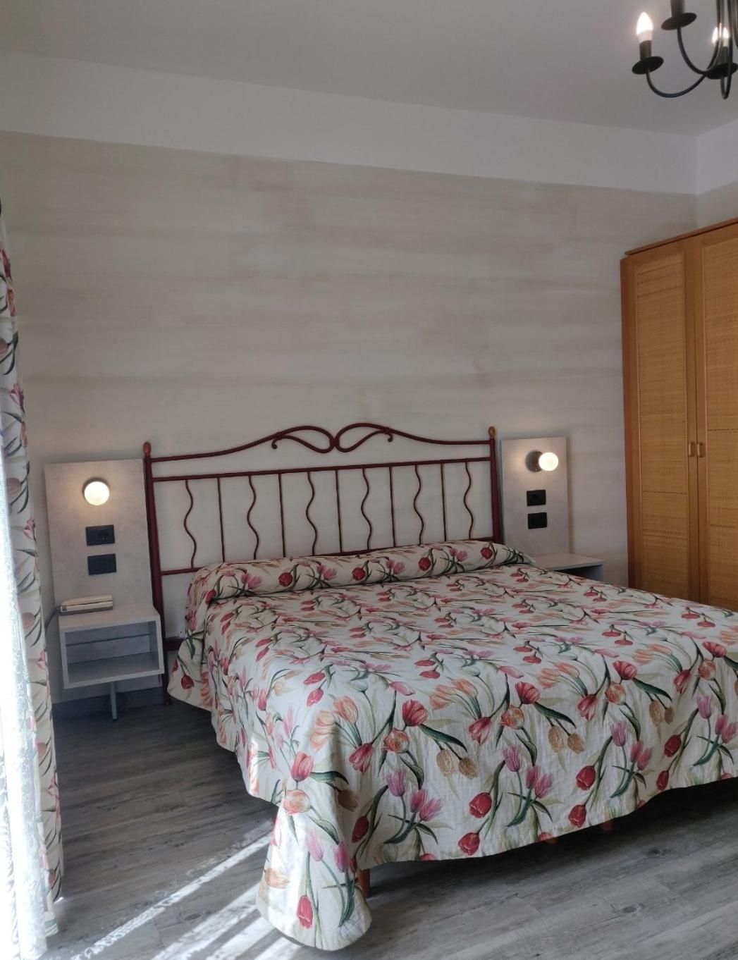 Hotel Castello S. Antonio ลาซีเซ ภายนอก รูปภาพ